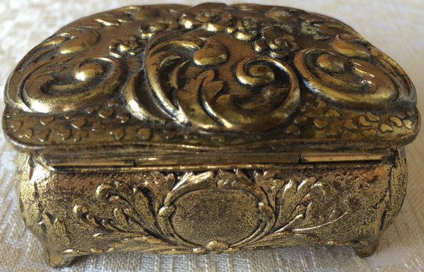 Vintage Japanese Gold Medal Embossed Footed Jewelry Trinket Box 8173 Antique By Zrm 1901