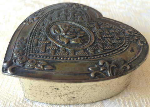 Vintage Silver-Plated Embossed Jewelry/Trinket Box (8167), Made in